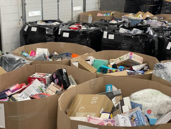 wholesale bulk items pallet