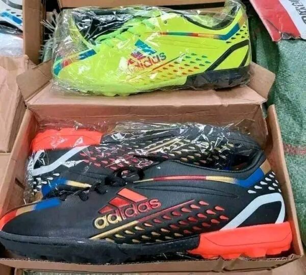 buy soccer boots pallet